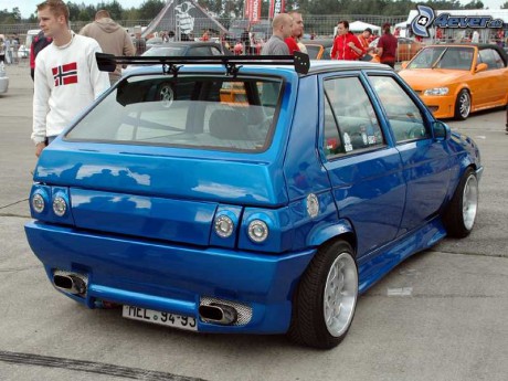 vod Fotoalbum TUNNING CAR SKODA FAVORIT skoda favorit